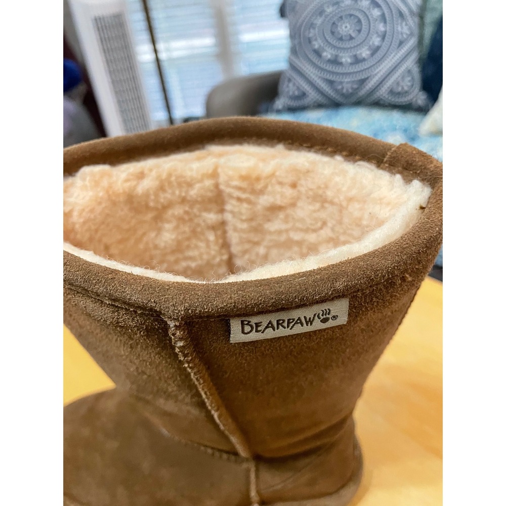 Bearpaw Emma Tall Youth Size 4 Hickory Brown Suede Sheepskin Lined Winter Boots - Picture 3 of 16